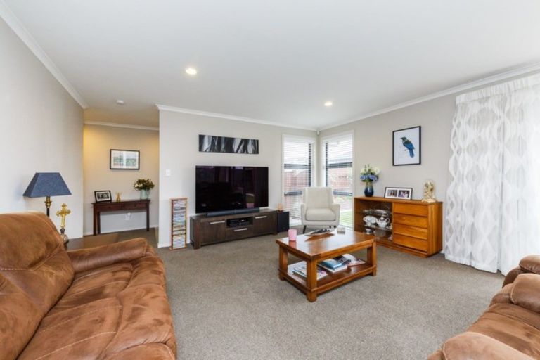 Photo of property in 4 Levi Place, Kelvin Grove, Palmerston North, 4414