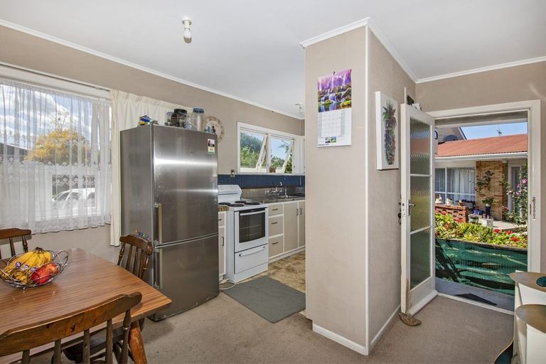 Photo of property in 12 Beazley Crescent, Tikipunga, Whangarei, 0112