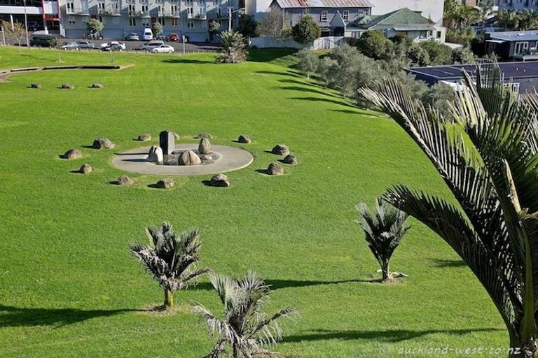 Photo of property in 12/17 Fleet Street, Eden Terrace, Auckland, 1021