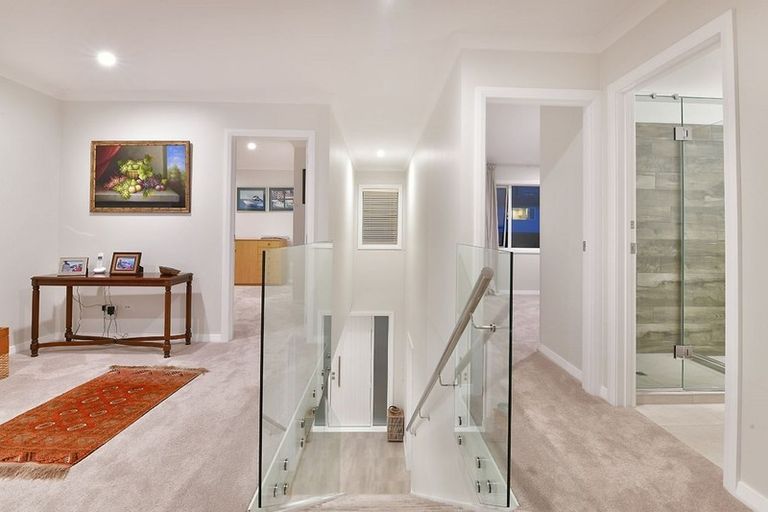 Photo of property in 86 Voyager Drive, Gulf Harbour, Whangaparaoa, 0930