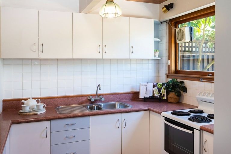 Photo of property in 1/18 Cox Street, Merivale, Christchurch, 8014