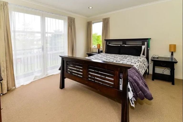 Photo of property in 65 Bruce Pulman Drive, Takanini, 2112