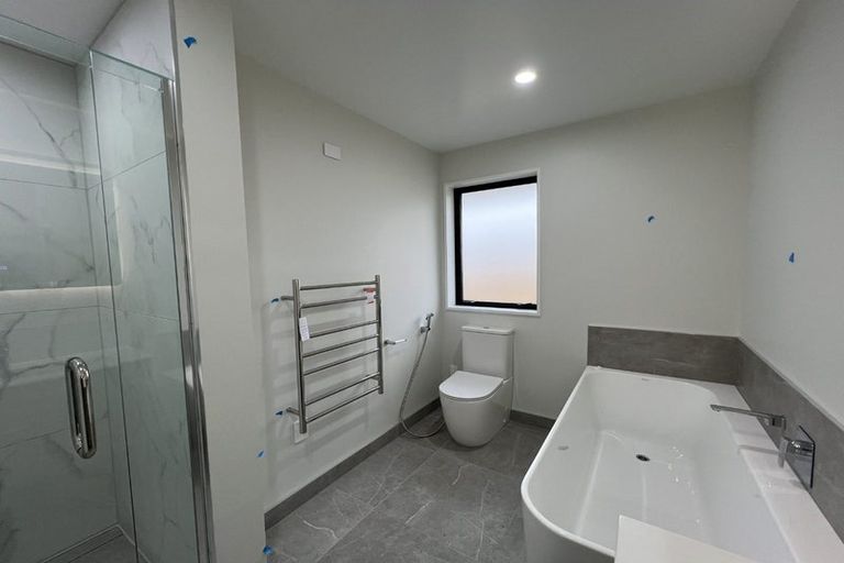 Photo of property in 35 Cousins Street, Woodend, 7691