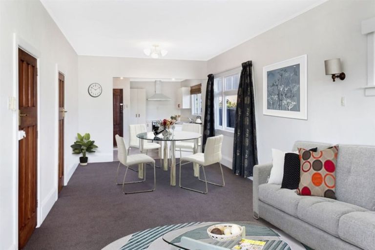 Photo of property in 1/24 Plynlimon Road, Fendalton, Christchurch, 8052