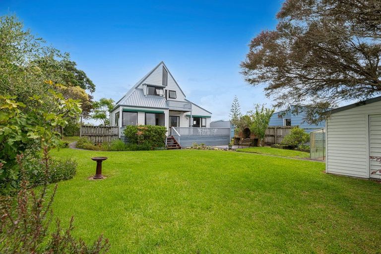 Photo of property in 253 Mahurangi East Road, Snells Beach, 0920