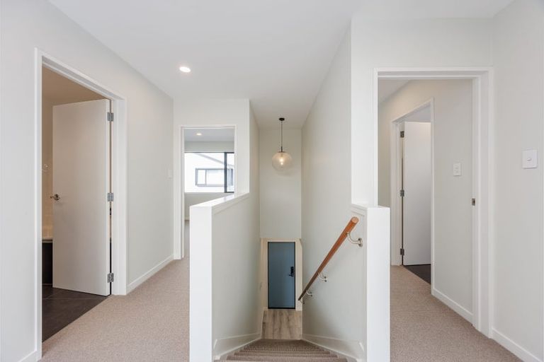 Photo of property in 8 Alexander French Close, Silverdale, 0932