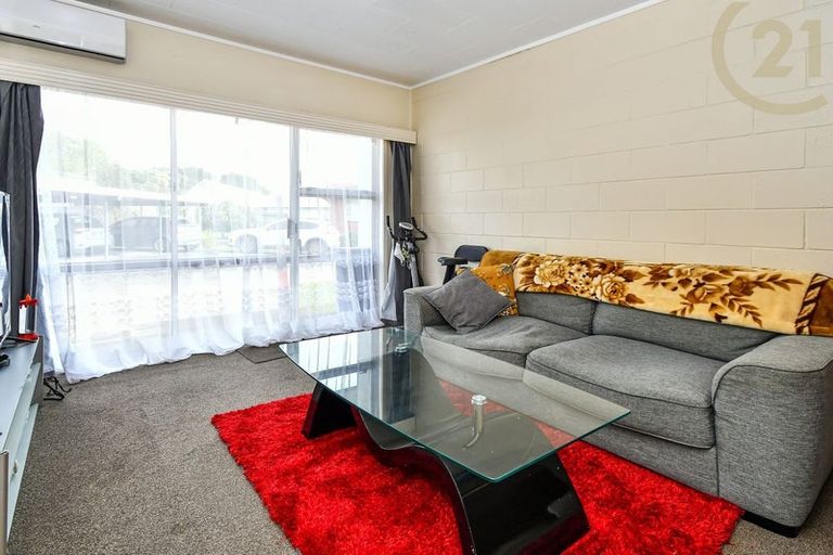 Photo of property in 4/148 Great South Road, Manurewa, Auckland, 2102