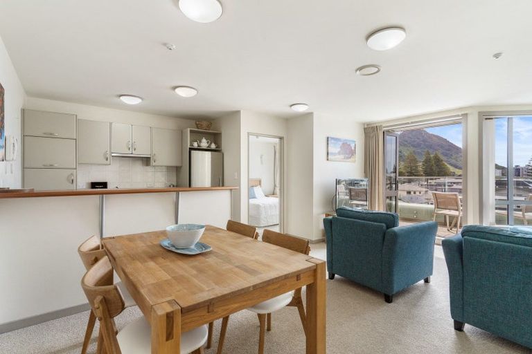 Photo of property in Anchorage Apartments, 411/36 Victoria Road, Mount Maunganui, 3116