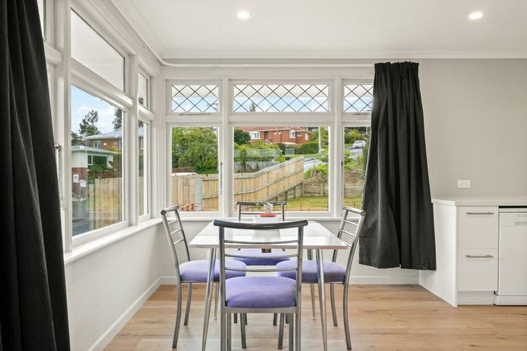 Photo of property in 1 Thomson Street, Green Island, Dunedin, 9018