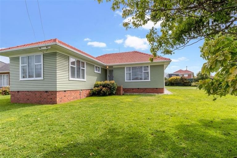 Photo of property in 1 Wilson Way, Mount Wellington, Auckland, 1060