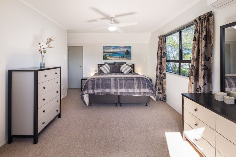 Photo of property in 8 Deborah Place, Dinsdale, Hamilton, 3204