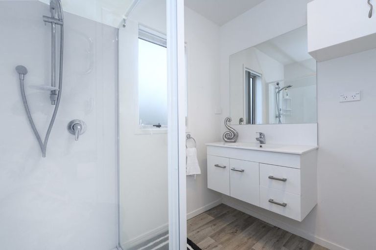 Photo of property in 11 Kamahi Crescent, Papamoa Beach, Papamoa, 3118