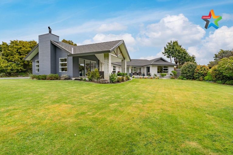 Photo of property in 30 Matua Road, Otatara, Invercargill, 9879