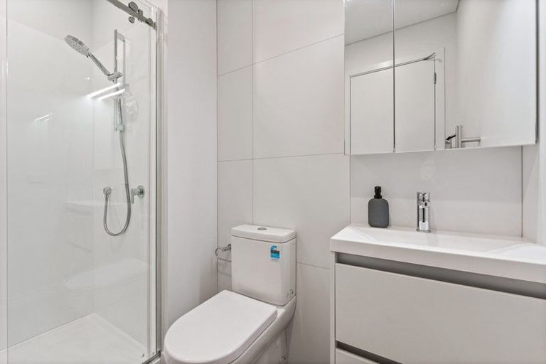 Photo of property in 103/2 Rauroa Lane, Hobsonville, Auckland, 0616