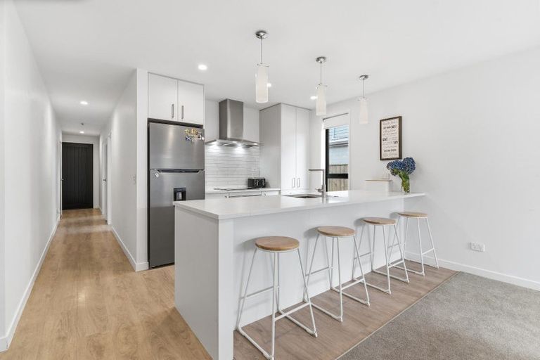 Photo of property in 16 Hinaki Street, Poike, Tauranga, 3112