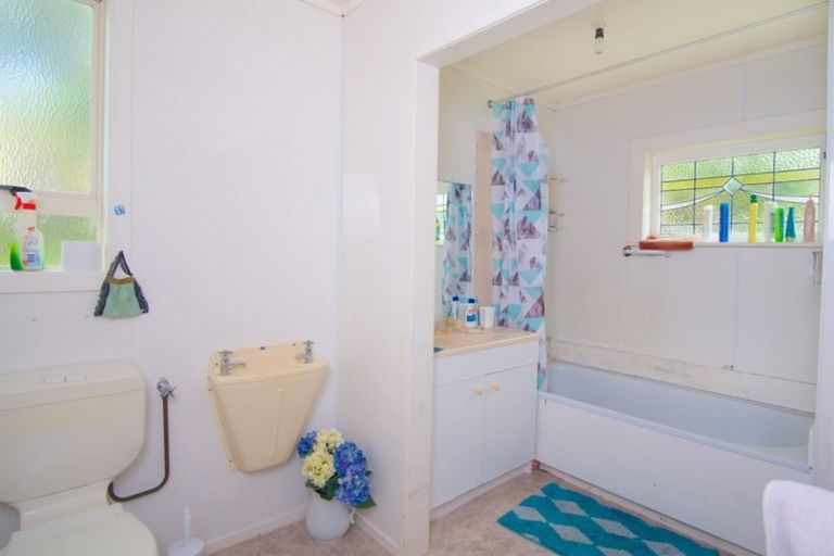 Photo of property in 595 Kanohi Road, Kaukapakapa, 0873