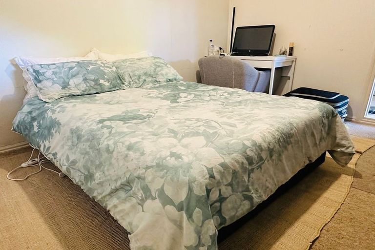 Photo of property in 24 Castleton Drive, Howick, Auckland, 2014