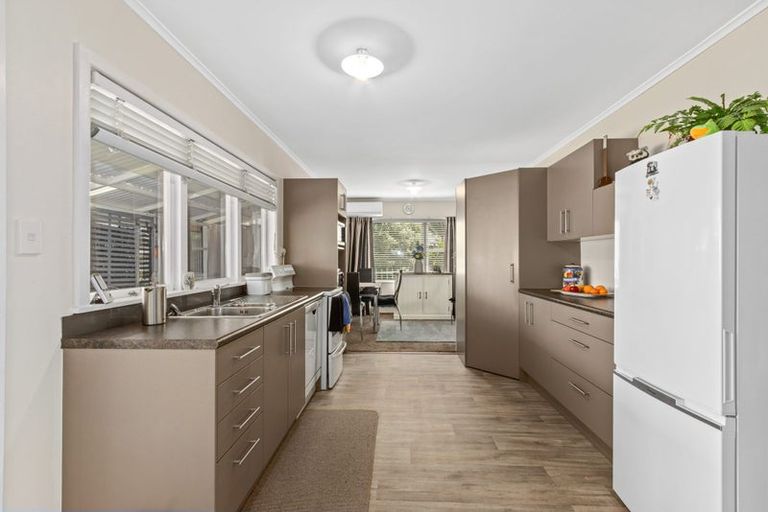 Photo of property in 63 Riverbend Road, Onekawa, Napier, 4110