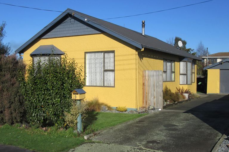 Photo of property in 9 George Street, Waimate, 7924