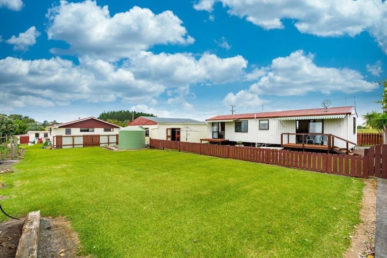 Photo of property in 16 Scottys Camp Road, Parore, Dargaville, 0373