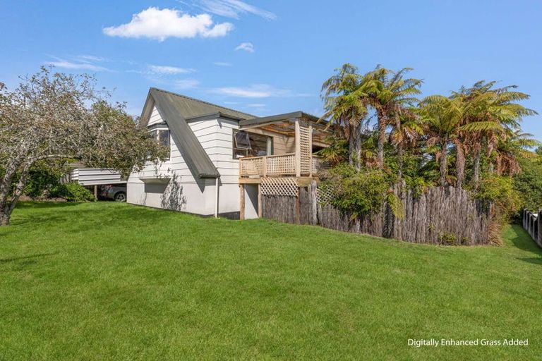 Photo of property in 28 Petrie Street, Pomare, Rotorua, 3015