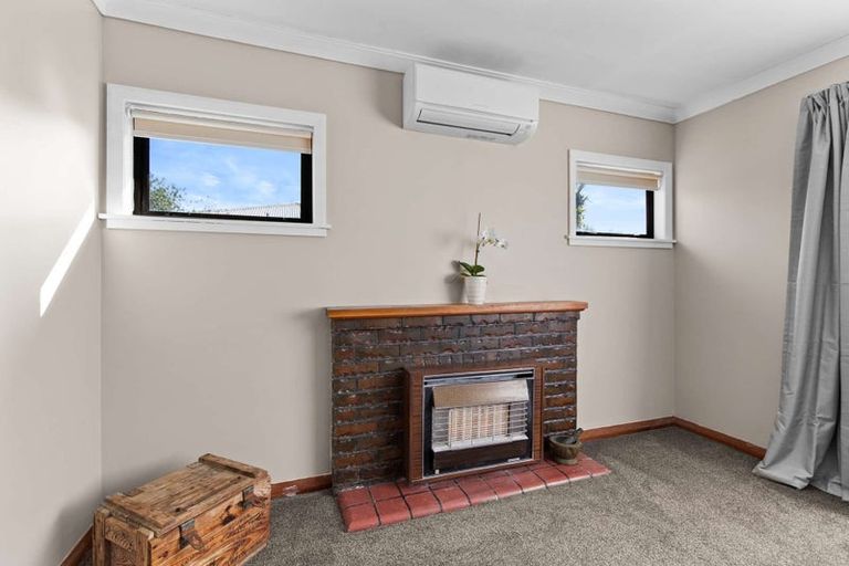 Photo of property in 32 Gloucester Street, Takaro, Palmerston North, 4412