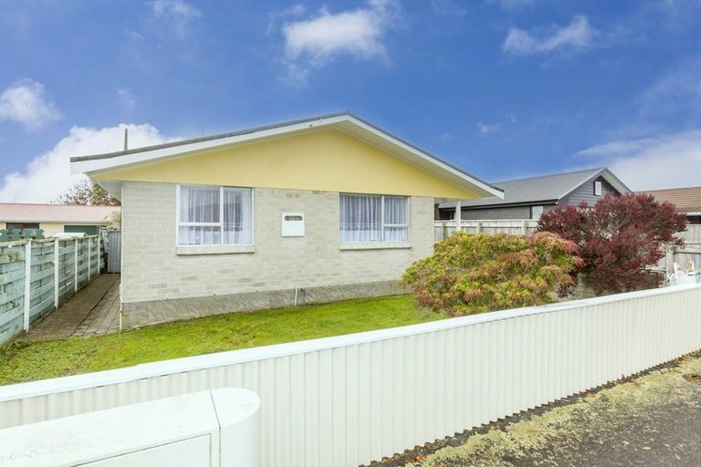 Photo of property in 1/48 Gibbons Street, Upper Hutt Central, Upper Hutt, 5018