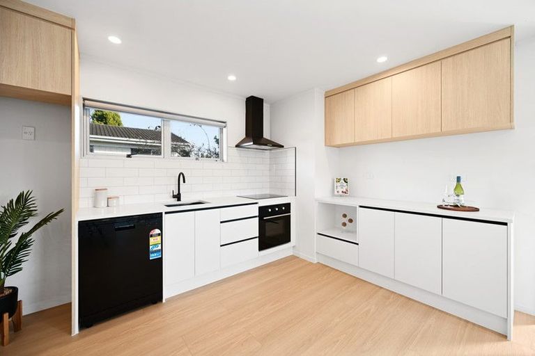 Photo of property in 4 Sandringham Road, Enderley, Hamilton, 3214