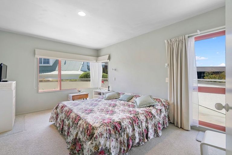 Photo of property in 2/5 Richmond Street, Fitzroy, New Plymouth, 4312