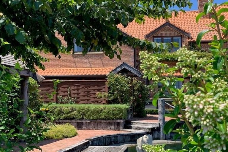 Photo of property in Orchard Cottages, 312/6 Point Road, Monaco, Nelson, 7011