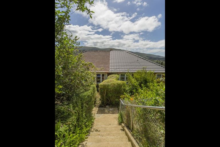 Photo of property in 17 Forresbank Avenue, Wakari, Dunedin, 9010