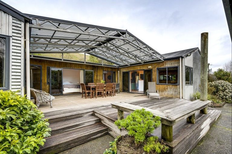 Photo of property in 528 Puketitiri Road, Puketapu, Napier, 4182