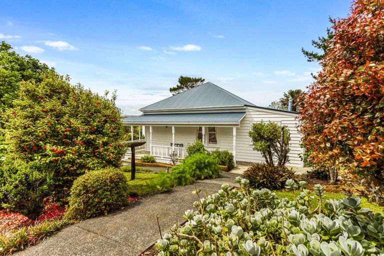 Photo of property in 376 Oaia Road, Muriwai, Waimauku, 0881