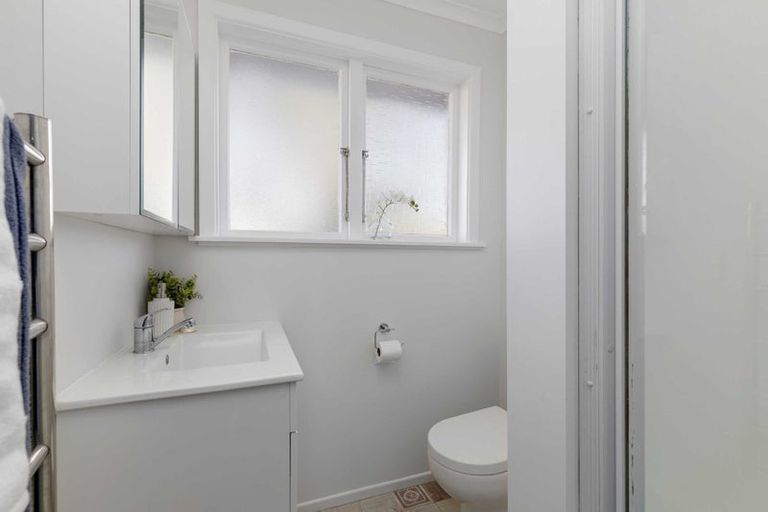 Photo of property in 1/50 Dyer Street, Epuni, Lower Hutt, 5011