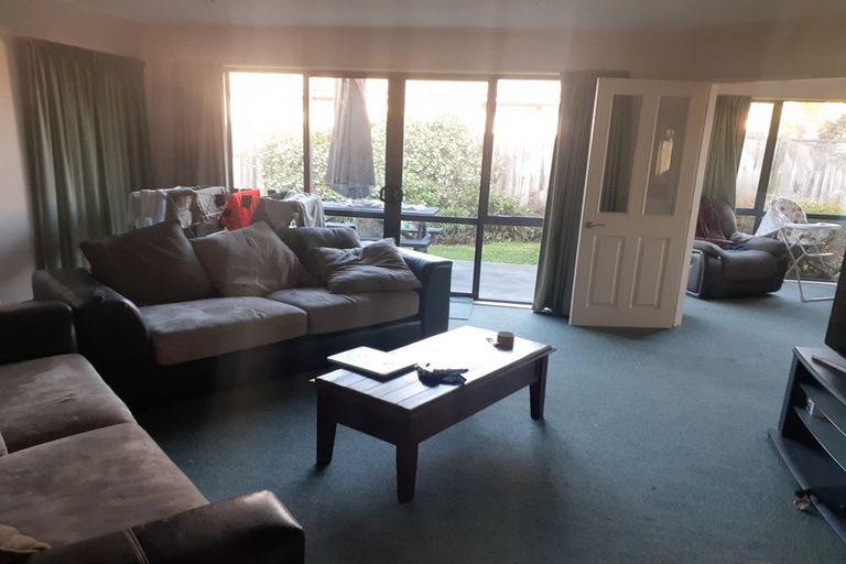 Photo of property in 8 Richard Seddon Drive, Northwood, Christchurch, 8051