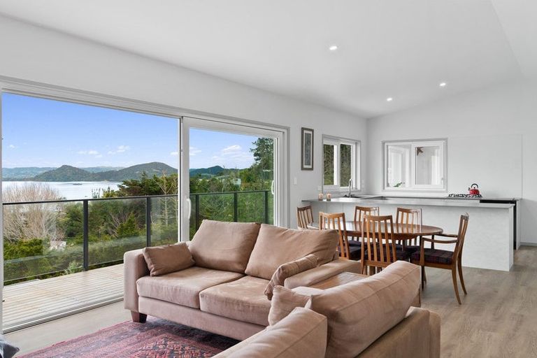 Photo of property in 5 Rangikorero Place, Whangarei Heads, 0174