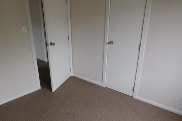 Photo of property in 241a Huatoki Street, Upper Vogeltown, New Plymouth, 4310