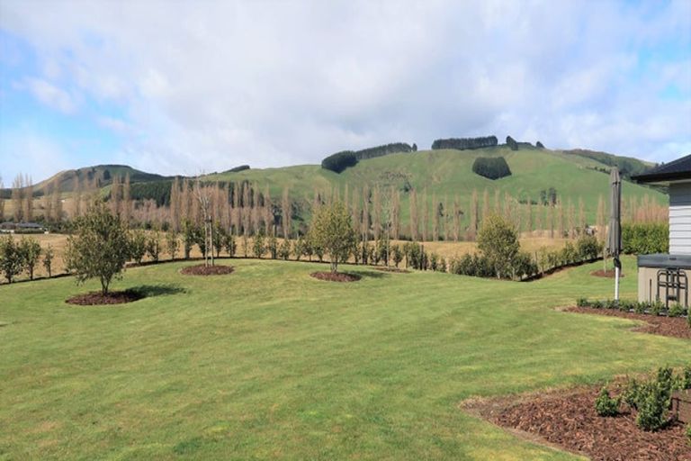Photo of property in 500 Kinloch Road, Kinloch, Taupo, 3377