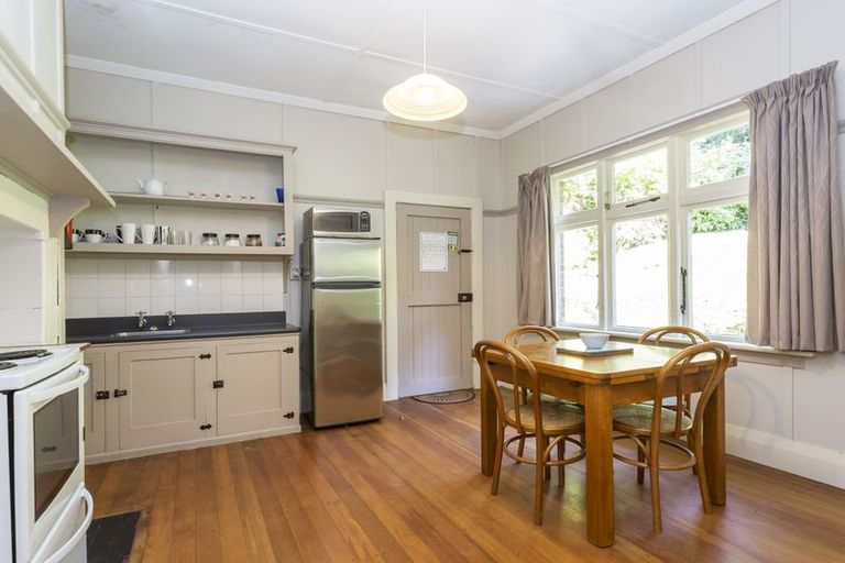 Photo of property in 3 Totara Street, Ravensbourne, Dunedin, 9022