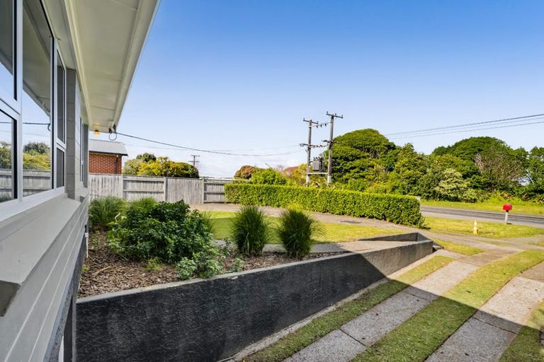 Photo of property in 1141 Devon Road, Bell Block, New Plymouth, 4373