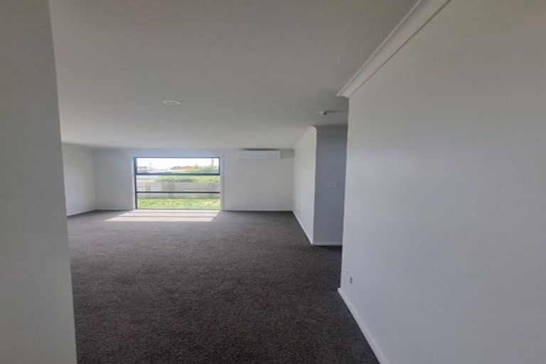 Photo of property in 40b Egmont Street, Castlecliff, Whanganui, 4501
