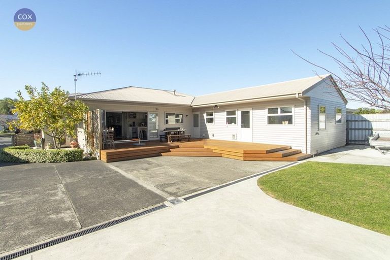 Photo of property in 16 Alamein Crescent, Onekawa, Napier, 4110