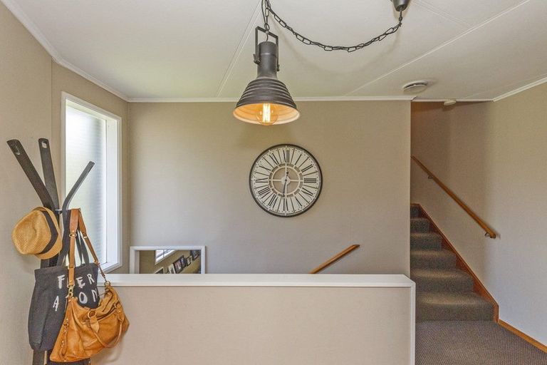 Photo of property in 3 Sandon Road, Feilding, 4702