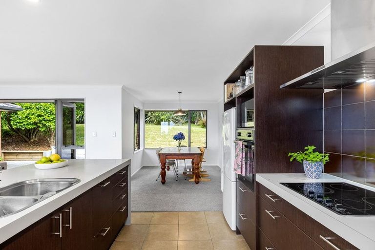 Photo of property in 218 Govan Wilson Road, Whangaripo, Warkworth, 0985