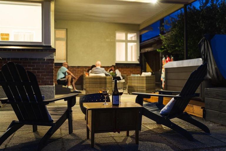 Photo of property in 16 Wycolla Avenue, Saint Clair, Dunedin, 9012