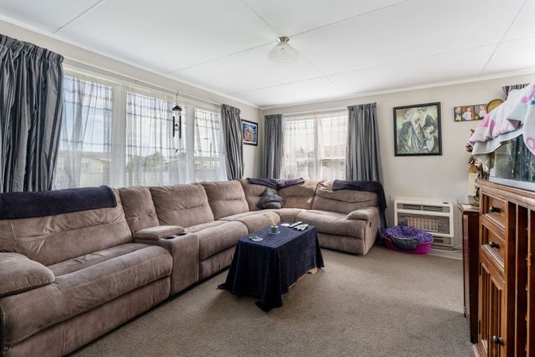 Photo of property in 7 Ryder Crescent, Levin, 5510