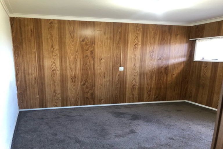 Photo of property in 1 Royal Road, Massey, Auckland, 0614