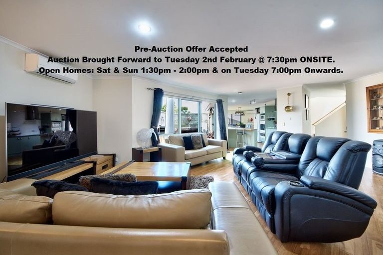 Photo of property in 147f Sturges Road, Henderson, Auckland, 0612