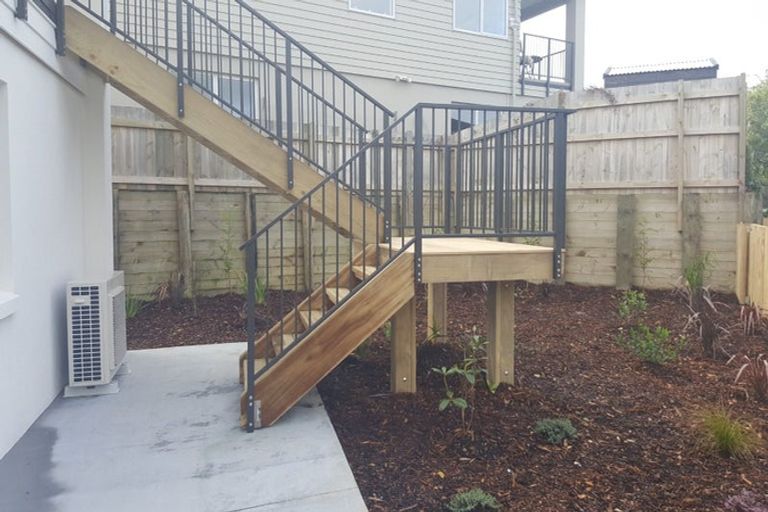 Photo of property in 3c Melia Place, Stanmore Bay, Whangaparaoa, 0932