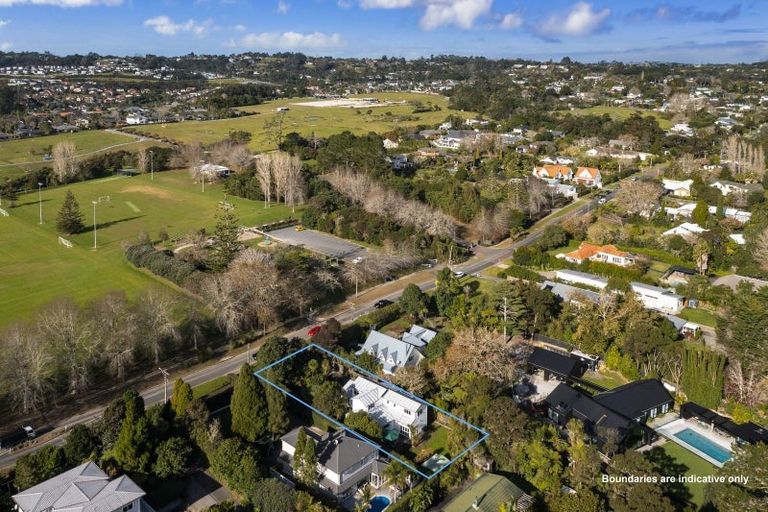 Photo of property in 57 Churchouse Road, Greenhithe, Auckland, 0632